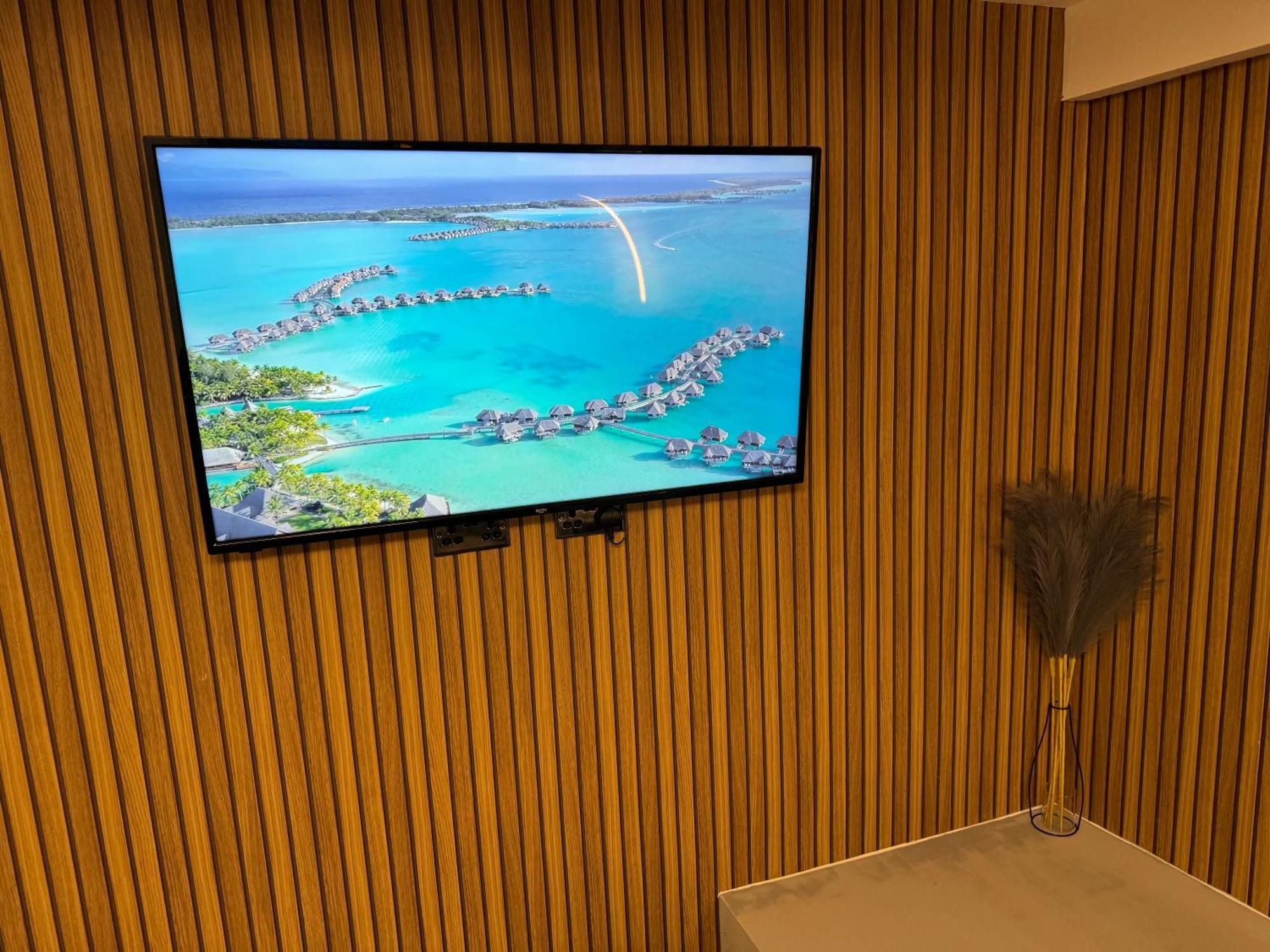 2 Bedroom Lavish Street Sleeps 5 Netflix Harbour Location Apartment *